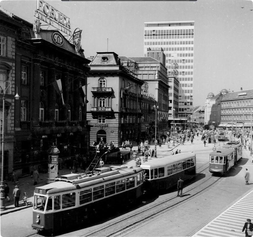 Trg Republike (današnji Trg bana Jelačića) 1961. godine